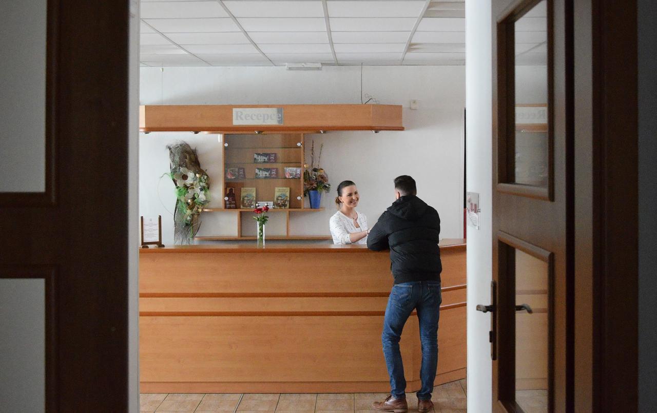 Hotel Jaskovska Krcma Horni Terlicko ภายนอก รูปภาพ